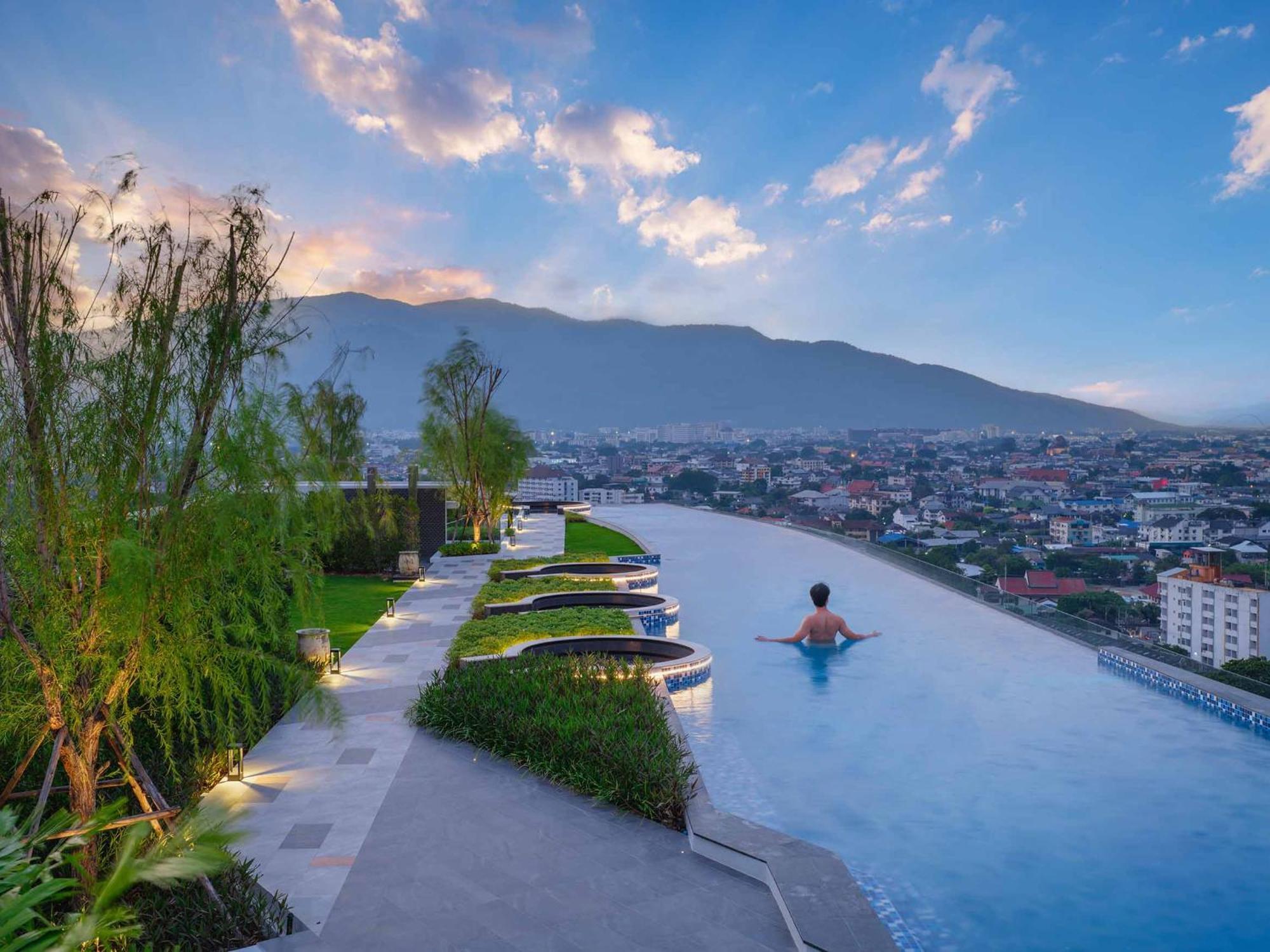 Luxury Condo Astra Sky River Condo Chiang Mai Exterior photo